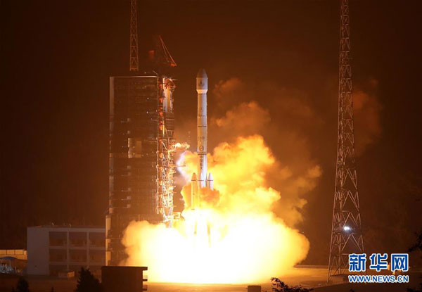 中国风云四号气象卫星发射成功 可秒拍500张图