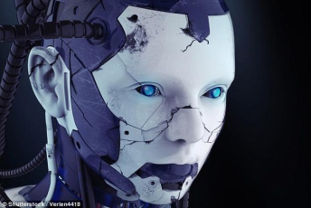 机器人记者和专家克里斯?米德尔顿（Chris Middleton）称，在不久的将来，最早是2070年，任何人都能够购买升级身体部位，使其具备超人力量。