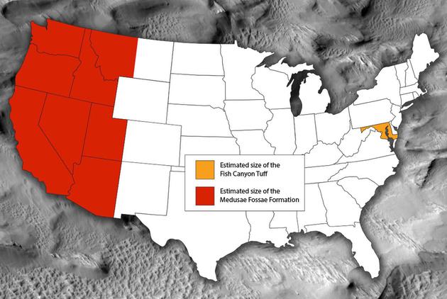 图中是火星梅杜莎槽沟层面积大小(红色部分)与地球上最大火山沉积层鱼峡谷凝灰岩(黄色部分)的大小对比，后者是地球上最大的火山喷发沉积区域。